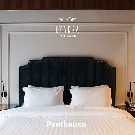 Byarsa Hotel Skardu Ponedas Екстериор снимка